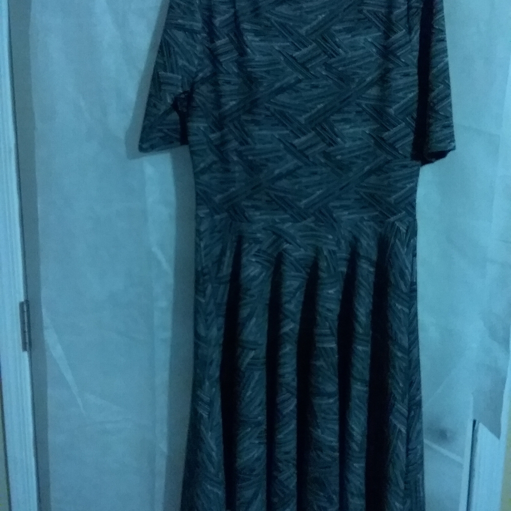 Dress - Picture 2 of 3